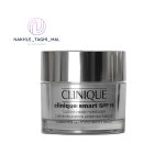 کرم روز آبرسان ترمیم کننده و ضد چروک اسمارت کلینیک حاوى spf15